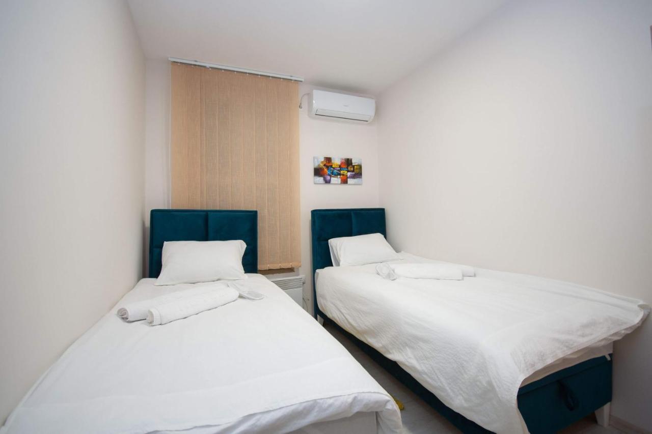 Hotel Cvetni Trg Belgrad Zewnętrze zdjęcie
