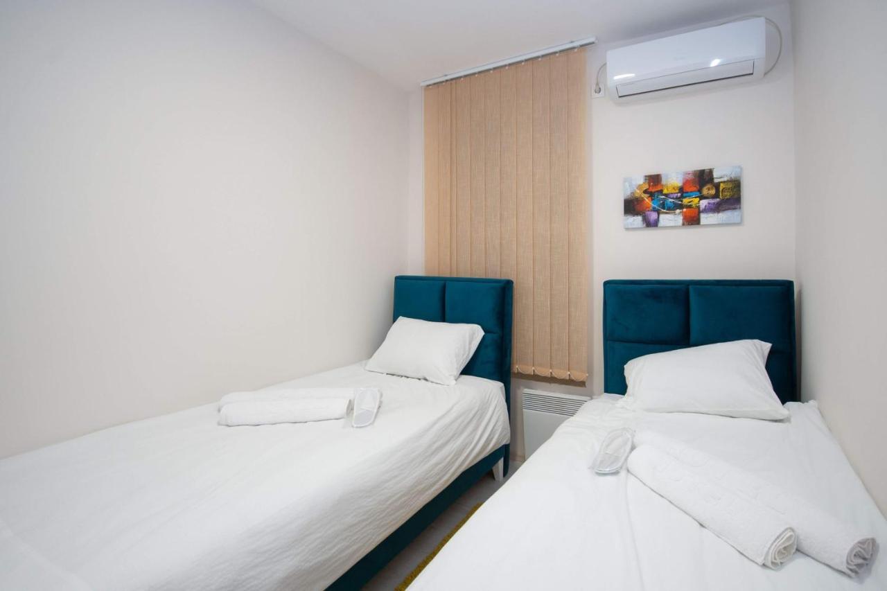 Hotel Cvetni Trg Belgrad Zewnętrze zdjęcie